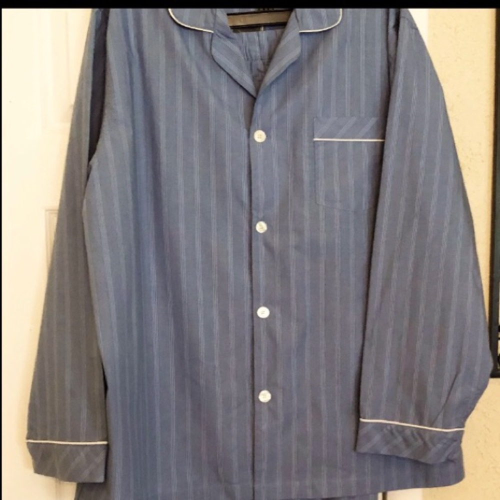 Pajamas mens new size M cotton Roundtree & Yorke